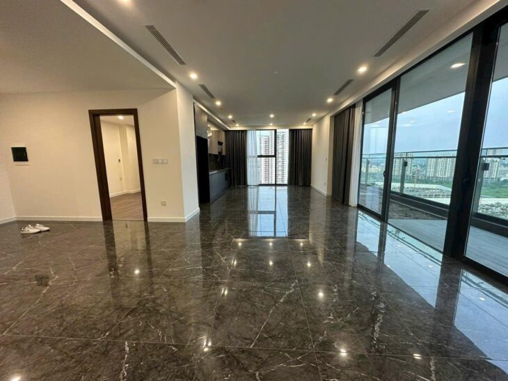 BÁN CĂN HỘ CHUNG CƯ CAO CẤP SUNSHINE GOLDEN RIVER, GIÁ CHỈ 24 TỶ, DIỆN TÍCH 212M2, 4PN, 3WC, GIÁ