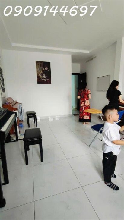 Nhà 3 tầng MT đường TRƯƠNG THỊ HOA (TTH07 củ), phường TTH, Q12, dt 100m2 (4mx25m) Giá 9,2Tỷ