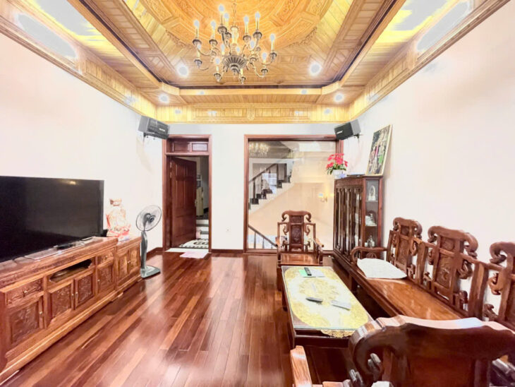 Nhà mặt đường tuyến 3 Trại Lẻ, 90m 4 tầng, đường 15m, Giá 8.9 tỉ, gần Hoàng Huy