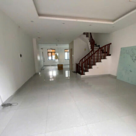 Bán nhà mặt phố Trịnh Văn Bô, 100m2, 6 tầng, thang máy, hoàn thiện đẹp, kinh doanh đỉnh