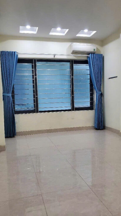 Cầu Giấy PHÂN LÔ – Ô TÔ TRÁNH 2 THOÁNG KD ĐỈNH 40m2 giá 12.95 tỷ