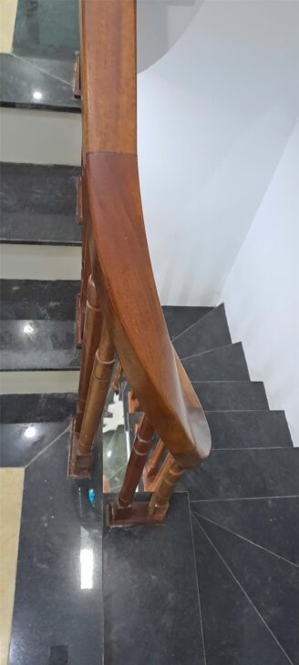 Bán nhà 5 tầng, 6PN, 35m², Hữu Hòa – Trước nhà ô tô tải tránh nhau 4.4 tỷ lh 0844444453