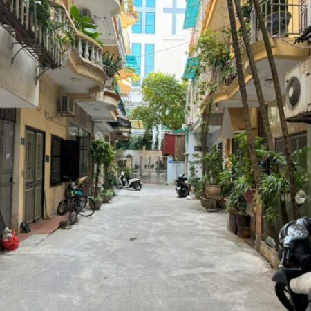 PHÂN LÔ VIP NGUYỄN CHÍ THANH – DT 43M, 5 TẦNG, 16,2 TỶ PHÂN LÔ VIP NGUYỄN CHÍ THANH – DT 43M, 5 TẦNG, 16,2 TỶ