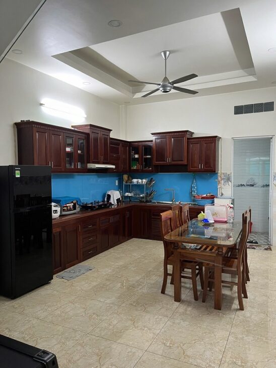 Bán nhà nằm trong hẻm ô tô, cuối hẻm có chỗ quay đầu ô tô – Đường DHT 27, phường Đông Hưng Thuận,