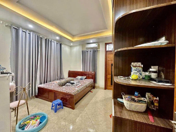 BÁN NHÀ LÔ GÓC HÀ CẦU – HÀ ĐÔNG .DT 47M2 X 5 TẦNG. GIÁ 7 ,8 TỶ