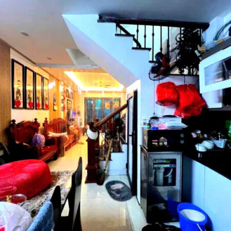 BÁN NHÀ RIÊNG PHỐ NGỌC THỤY- LONG BIÊN, 45M2,5 TẦNG,MT4M, 6.9 TỶ. BÁN NHÀ RIÊNG PHỐ NGỌC THỤY- LONG BIÊN, 45M2,5 TẦNG,MT4M, 6.9 TỶ.