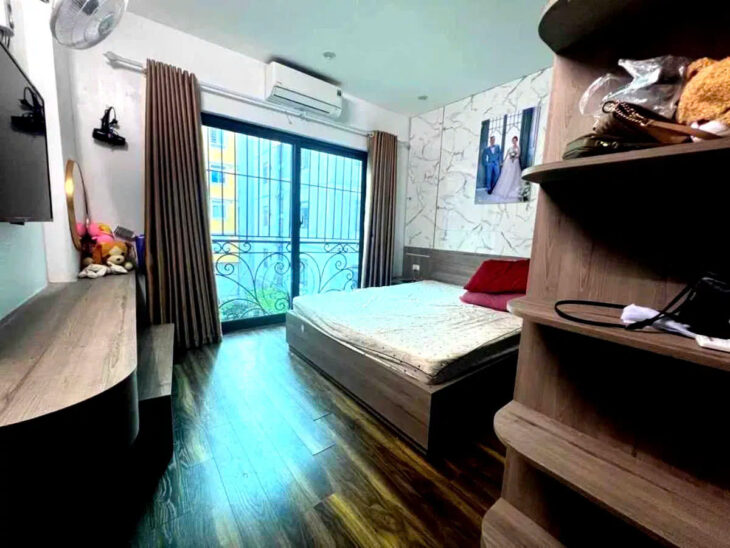 BÁN NHÀ RIÊNG PHỐ NGỌC THỤY- LONG BIÊN, 45M2,5 TẦNG,MT4M, 6.9 TỶ.