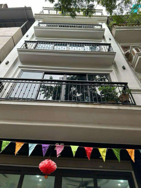 Giảng Võ Ba Đình – mặt ngõ ô tô – Kinh doanh – 6 tầng thang máy ở ngay – 42m chỉ 14.x tỷ