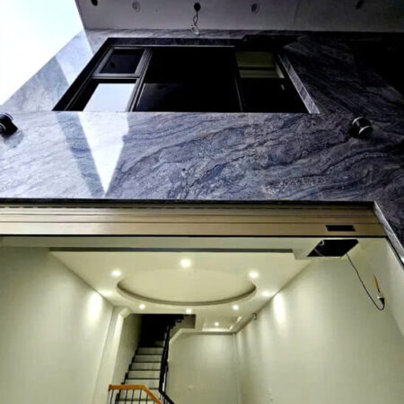 BÁN NHÀ RIÊNG PHỐ TRẠM-LONG BIÊN,30M2,6 TẦNG, MT 3.5M,5.8 TỶ.