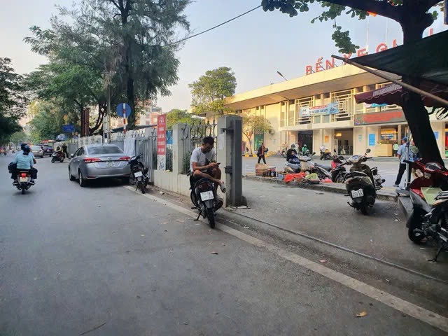 BÁN NHÀ RIÊNG PHỐ NGUYỄN SƠN- LONG BIÊN,38M2,6 TẦNG,MT 6.6M,10.5 TỶ.
