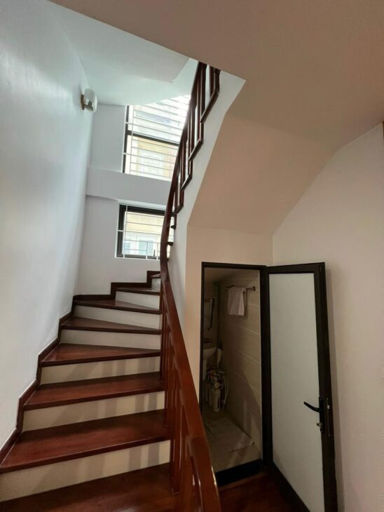 KHU VIP CẦU GIẤY PHỐ NGUYỄN VĂN HUYÊN – 45M2 X 7 TẦNG – Ô TÔ ĐỖ CỬA – 18 TỶ