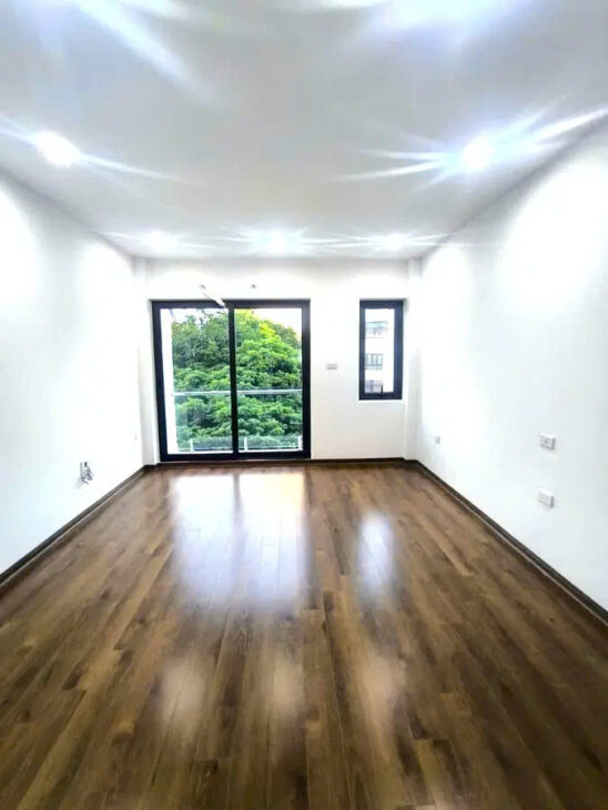 BÁN NHÀ RIÊNG PHỐ BÁT KHỐI- LONG BIÊN,35M2, 5 TẦNG,MẶT TIỀN 3.8M, 5.9 TỶ.
