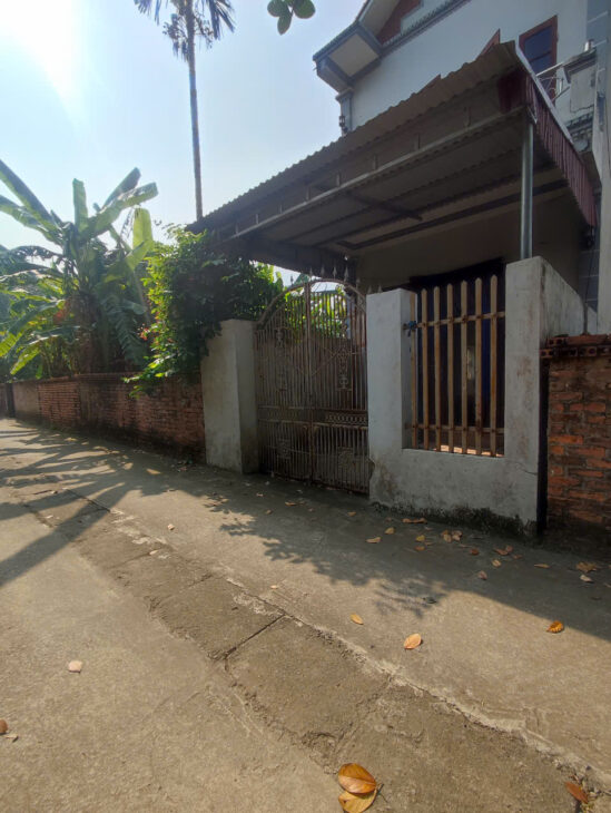 Bán đất gần ngã tư Miễu, ĐHQG HN đường to ngõ thông giá rẻ 190M nhỉnh 42T