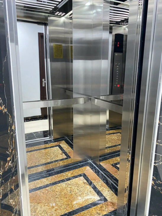 CỰC ĐẸP,CCMN PHÚC DIỄN 17 PHÒNG,Ô TÔ 7 CHỖ VÀO NHÀ, T/MÁY,MT=6M,NHỈNH 14 TỶ