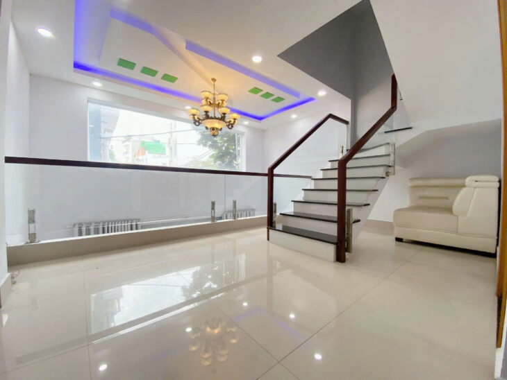 BÁN NHÀ GÒ VẤP, 50M2, HẺM 5M, 5 TẦNG, GIẢM 500TRIEU