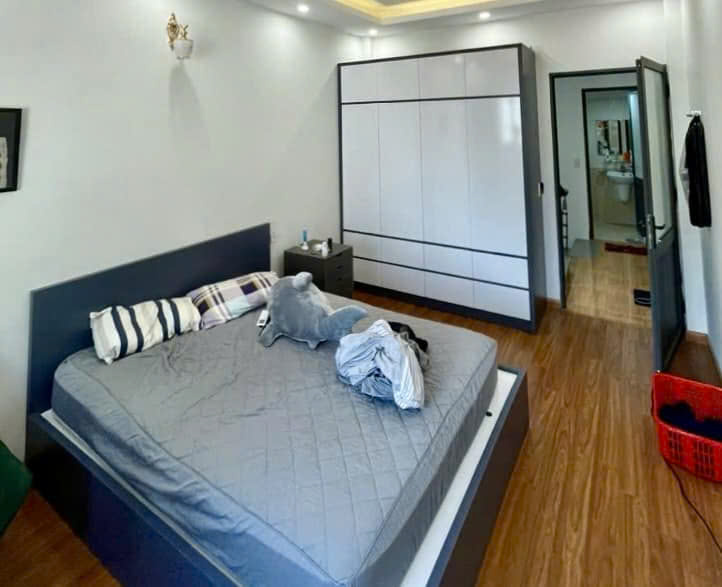 Bán nhà phố minh khai , NGÕ RỘNG THÔNG , Ô TÔ 5 TẠ QUA NHÀ , KINH DOANH.Ở LUÔN,NHINH 7 TỶ .