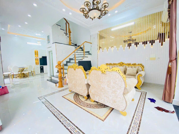 VILA ĐÓN TẾT 2025 – 2 MẶT TIỀN ĐƯỜNG 8M HUỲNH TẤN PHÁT, GIÁ 7,9 TỶ