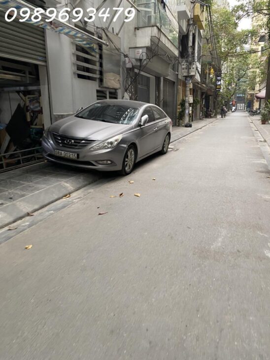 Bán nhà riêng 30m2 ra phố Vũ Trọng Phụng, 30m2 x 4tầng, MT3.7m, nhà mới full nội thất, 2 mặt thoáng