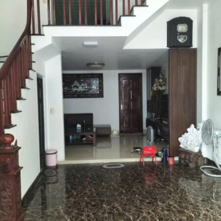 BÁN NHÀ MỚI XÂY TRÊN PHỐ LÝ THÁI TỔ,TP THÁI BÌNH 70M GIÁ CHẠM MỐC CHỈ 6.4 TỶ BÁN NHÀ MỚI XÂY TRÊN PHỐ LÝ THÁI TỔ,TP THÁI BÌNH 70M GIÁ CHẠM MỐC CHỈ 6.4 TỶ