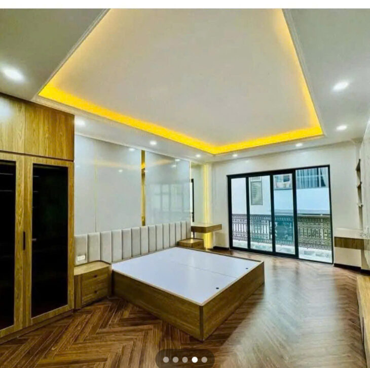 Bán nhà đẹp Hồng Tiến- Ô tô -Thang Máy- Ngõ thông – 40m2 – 6 tầng – nhỉnh 8 tỷ