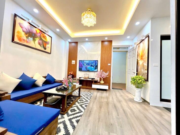 SIÊU ĐẸP NHÀ HÀO NAM 50M2X5T 11.2 TỶ – KINH DOANH – VỊ TRÍ ĐẮC ĐỊA