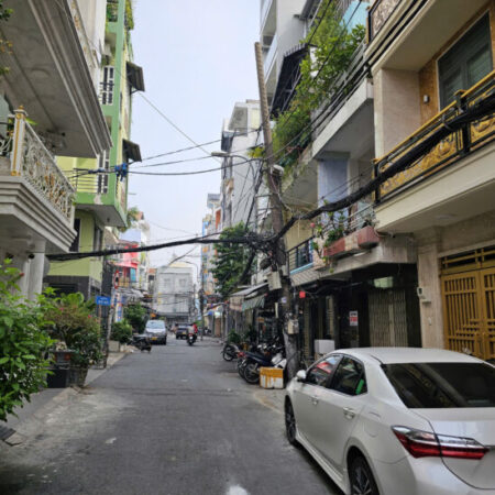 MẶT TIỀN TRUNG TÂM Q4 DƯỚI 200 TRIỆU M2 MẶT TIỀN TRUNG TÂM Q4 DƯỚI 200 TRIỆU M2