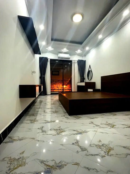 NHÀ MỚI- ĐÓN TẾT PHÚC LỢI- LONG BIÊN,54M2,5 TẦNG, 6.86 TỶ.