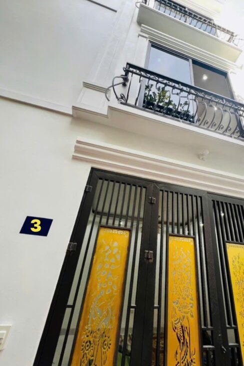 Bán nhà gần Đại học Phenikaa, Hà Đông, DT 45m2 x 4T, MT 4.1m , đường ô tô tránh . Giá 6.6 tỷ