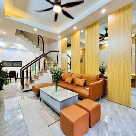Bán nhà mới full nội thất 4 tầng, 40m², 5PN, 4WC, Đại Từ – Đại Kim – Hoàng Mai – 7.5 tỷ