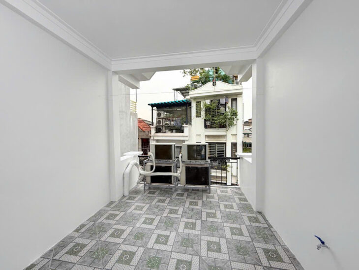 Bán nhà GẦN ĐỀN LỪ ,65M2,Ô TÔ CON,NGÕ THÔNG, KINH DOANH,THANG MÁY,FULL ĐỒ Ở LUÔN,11,x TỶ