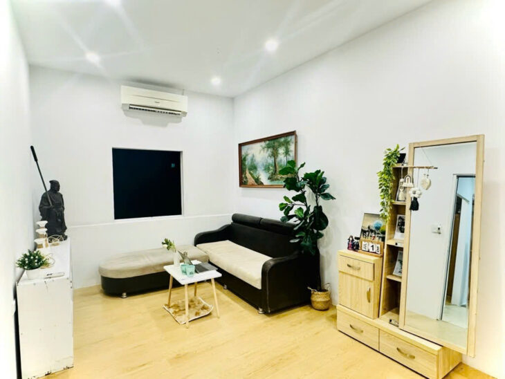 Nhà Trương Định,55M2,11 phòng KHÉP KÍN, DÒNG TIỀN 600tr/NĂM FULL ĐỒ, 8.X TỶ,CÓ DÒNG TIỀN LUÔN.