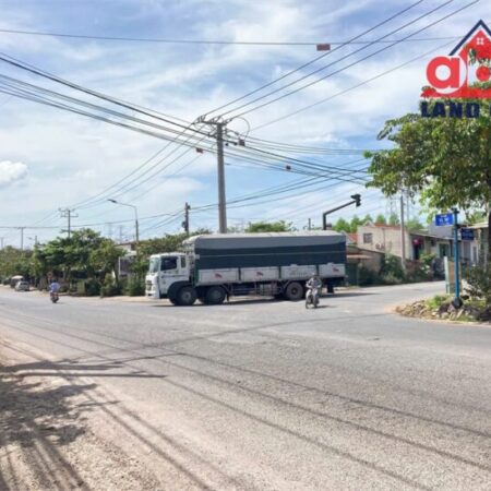 D408 bán đất đẹp ngang hơn 13m đường giao thông cộ xoài, huyết mạch liên thông các Huyện