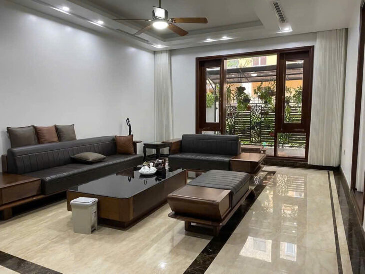 BÁN BIỆT THỰ CIPUTRA 180m2 HƯỚNG ĐÔNG NAM HÀNG HIẾM GIÁ RẺ