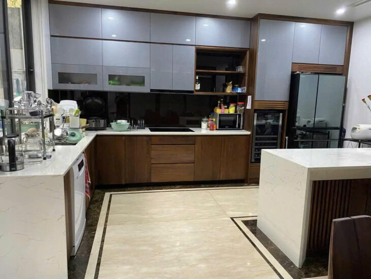 BÁN BIỆT THỰ CIPUTRA 180m2 HƯỚNG ĐÔNG NAM HÀNG HIẾM GIÁ RẺ