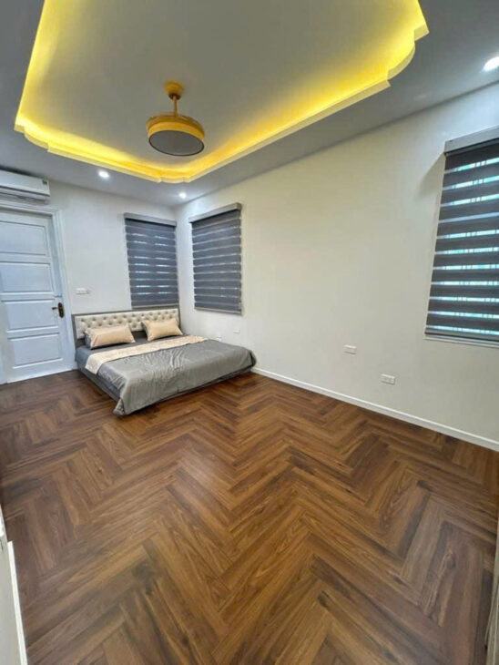 Bán nhà Đẹp Ngọc Lâm- Ô tô- Ở Ngay -45m2 5 tầng – nhỉnh 5 tỷ