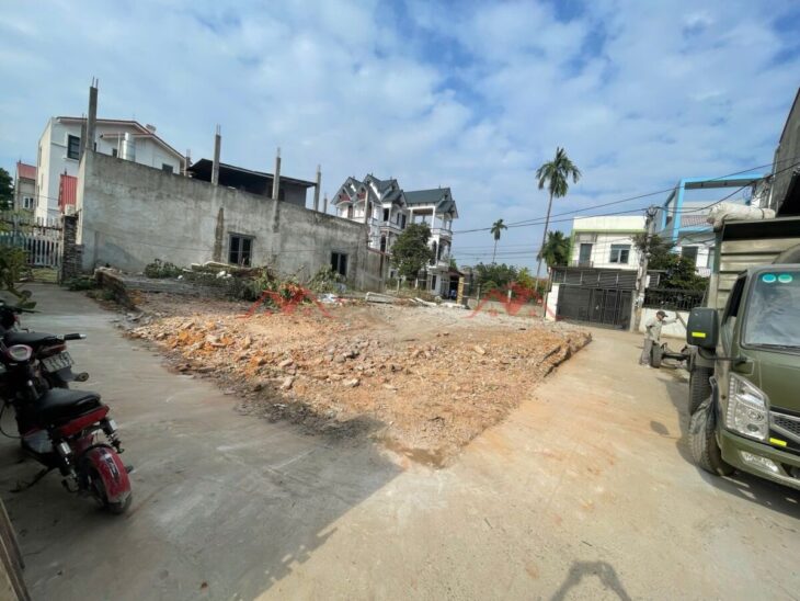 SIÊU PHẨM GIÁ 2,280 TỶ ĐẤT TẠI TỐT ĐỘNG-CHƯƠNG MỸ D/T:61,9M
