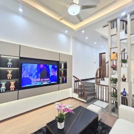 BÁN NHÀ RIÊNG 4 TẦNG QUẬN THANH XUÂN – HIẾM – RẺ – ĐẸP