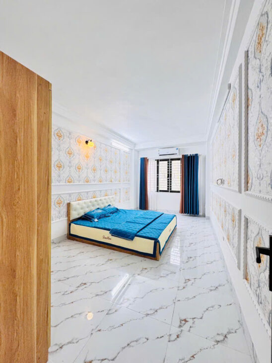 Bán nhà 32m², 5 tầng, full nội thất, Nguyễn Khoái, Vĩnh Hưng, 4.5 tỷ