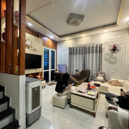 Bán nhà 5 tầng, 38m², Vĩnh Hưng – Hoàng Mai – 5.1 tỷ Bán nhà 5 tầng, 38m², Vĩnh Hưng – Hoàng Mai – 5.1 tỷ