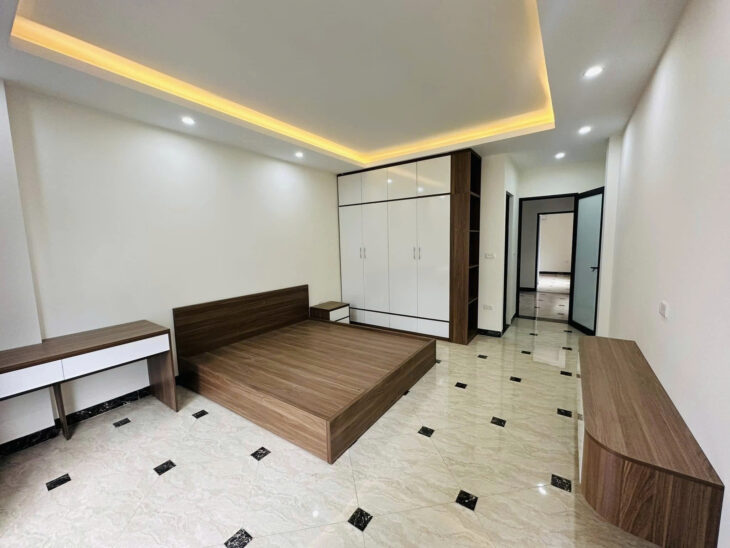 Bán Nhà dòng tiền tại Xã Đàn ngõ thông rộng gần phố 10 p/65 triệu/ tháng DT65m giá 9,4 trỷ