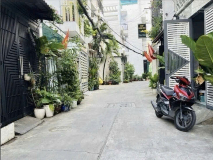 SIÊU TỐT, CHỈ 3.X TỶ- BÁN NHÀ 2 TẦNG ĐƯỜNG NGUYỄN SƠN, Q.TÂN PHÚ-DT 4X12.5, HXH