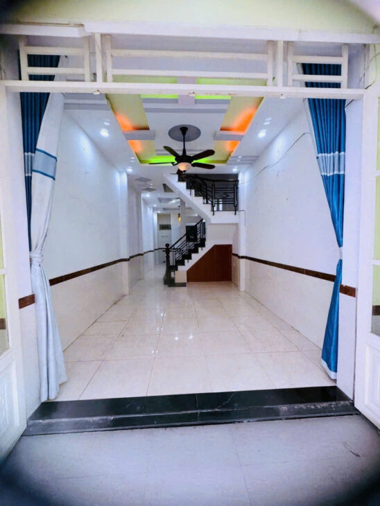 NHÀ CHÍNH CHỦ – VỊ TRÍ ĐẸP- HXH- 51M2- NGAY TRUNG TÂM GÒ VẤP- NHỈNH 5 TỶ.