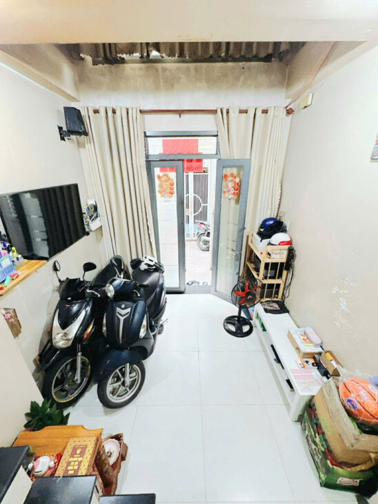 SÁT MẶT TIỀN ĐOÀN VĂN BƠ DIỆN TÍCH SD 124 M2 CHỈ 3 TỶ Q4