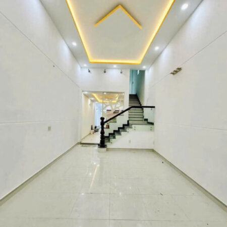 Nhanh tay săn ngay nhà diện tích khủng 142m2 – ngay chơ Minh phát Q12 – 2 TẦNG – 3PN – chỉ nhỉn 4