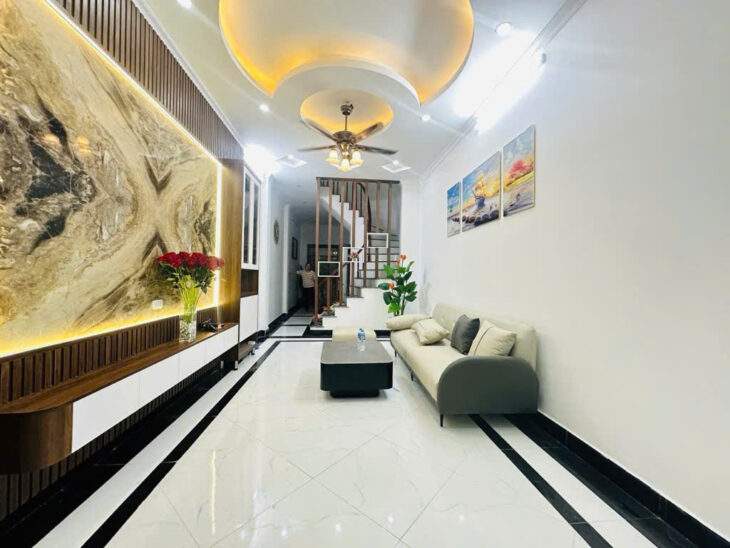 Bán nhà 4 tầng, 6 phòng, tặng hết nội thất, 42m², Minh Khai – Hai Bà Trưng – 7.78 tỷ