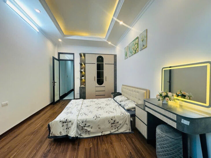Bán nhà 4 tầng, 6 phòng, tặng hết nội thất, 42m², Minh Khai – Hai Bà Trưng – 7.78 tỷ