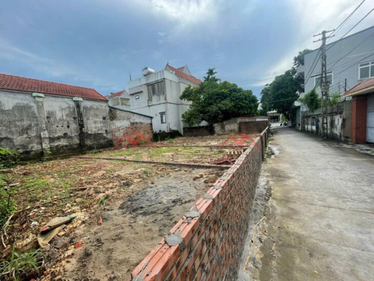 SIÊU PHẨM GIÁ 3,2 TỶ ĐẤT TẠI ĐẠI YÊN-CHƯƠNG MỸ D/T:60,7M