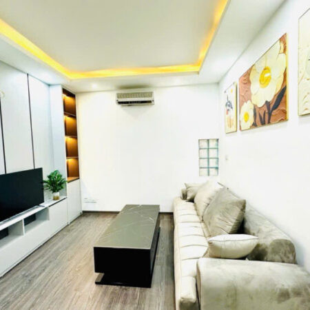 ĐẠI TỪ NHÀ XÂY MỚI FULL NỘI THẤT 35M 5 TÀNG 4 PHÒNG GIÁ NHỈNH 6 TỶ