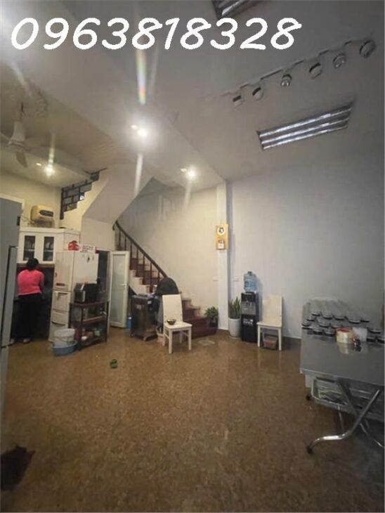 TRUNG TÂM CẦU GIẤY HÀNG XÓM SƯ PHẠM – 15m ra Phố 10 Ô TÔ TRÁNH – ĐẦU TƯ XÂY CCMN TUYỆT VỜI – 85m2