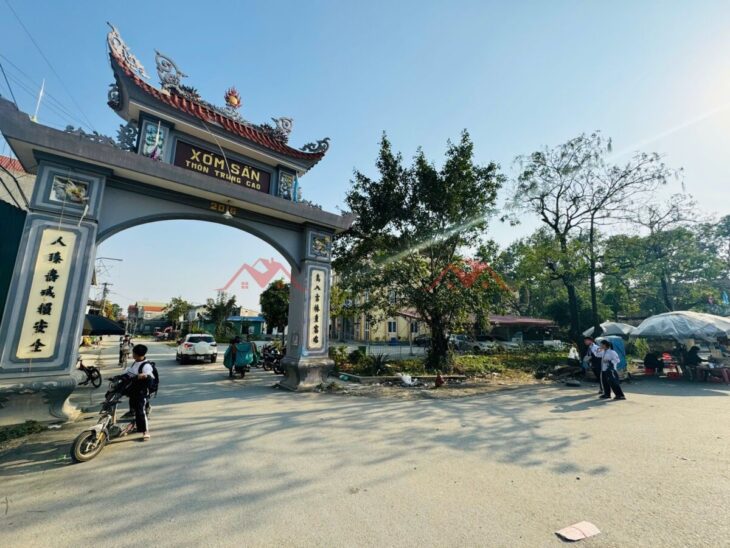 SIÊU PHẨM GIÁ 1,4 TỶ ĐẤT TẠI TRUNHG HÒA-CHƯƠNG MỸ D/T:52,5M